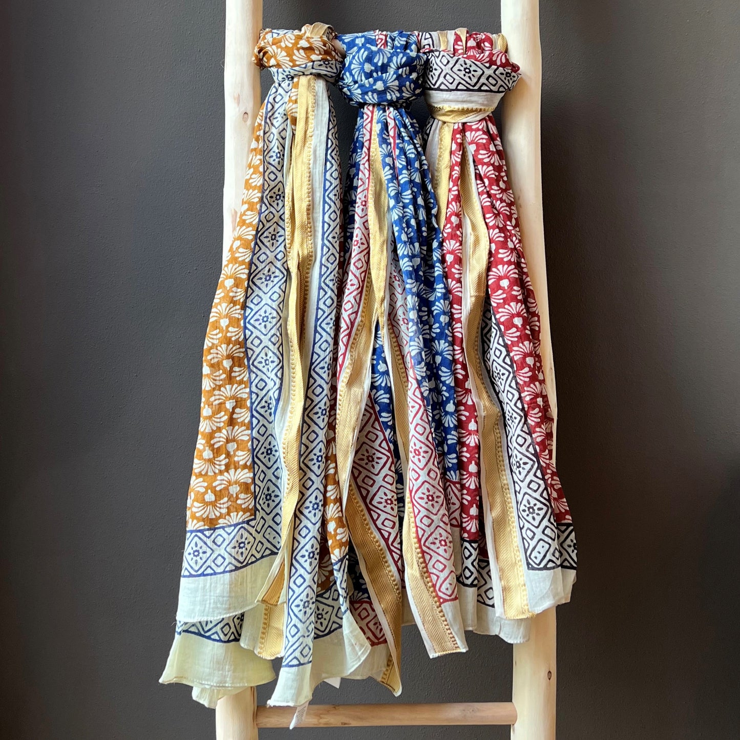 Flora blauw