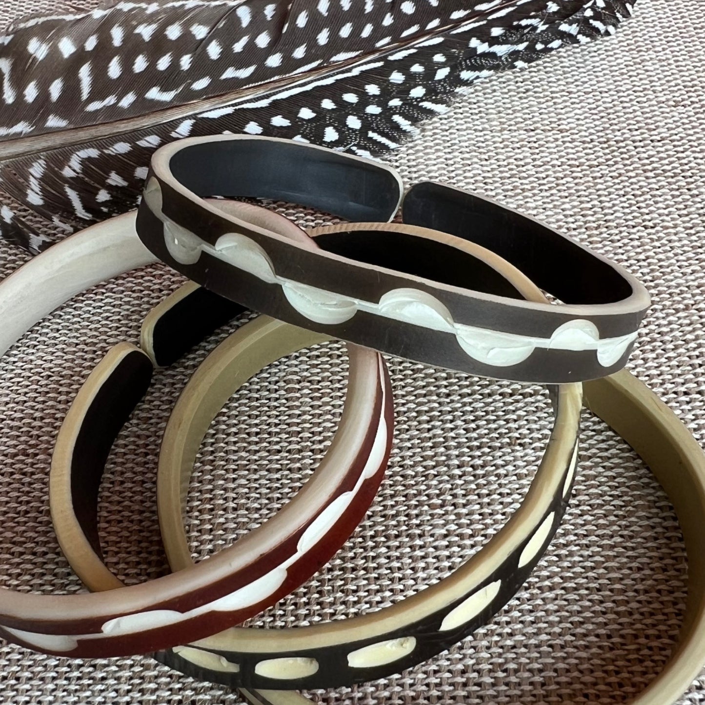 Himba armband donkerbruin nummer 1