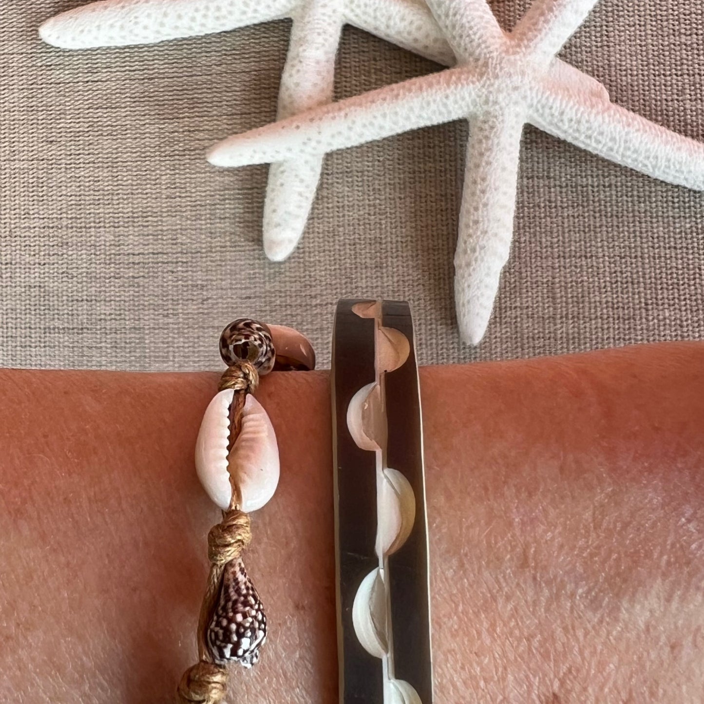 Himba armband donkerbruin nummer 1