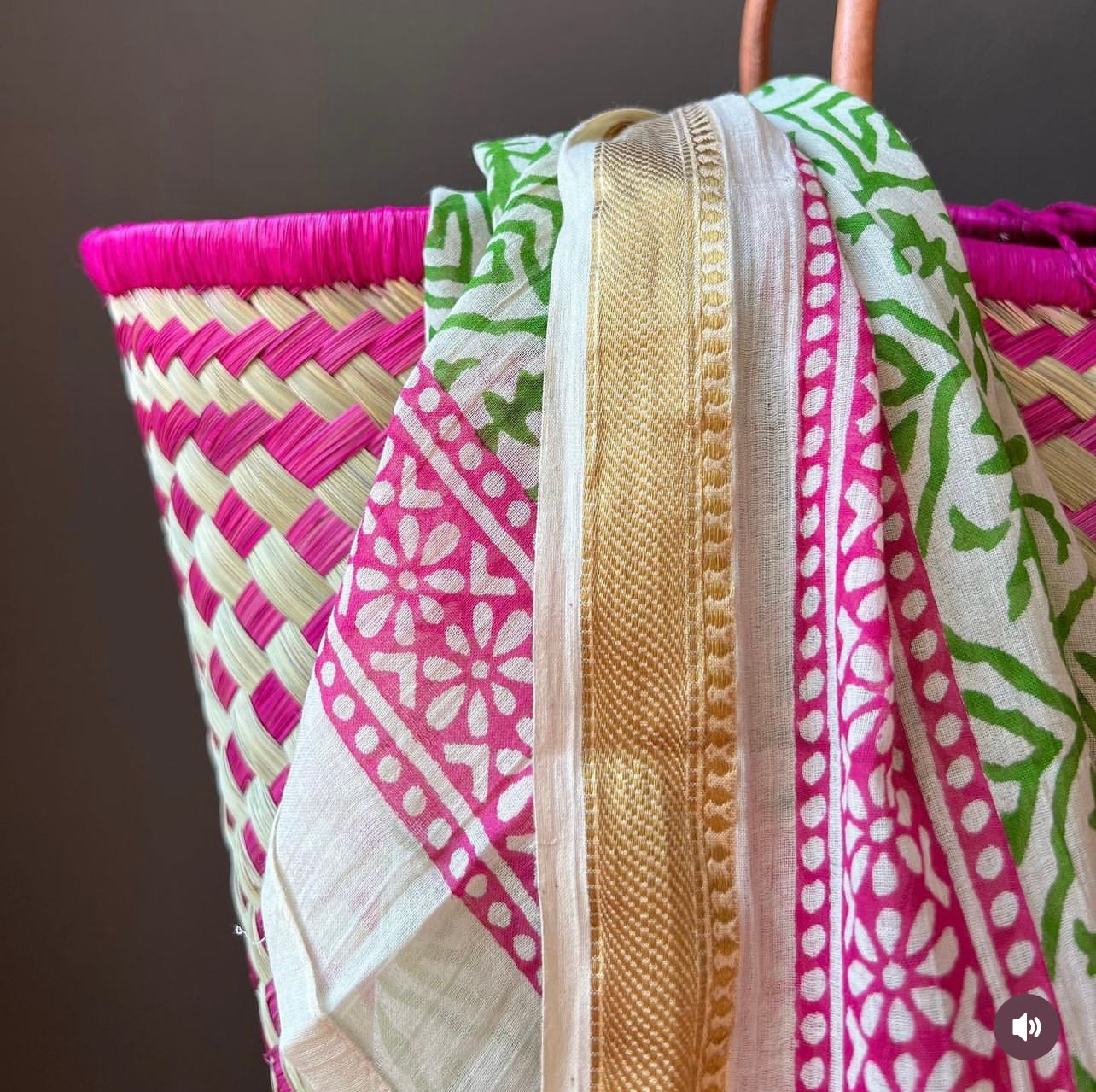Mand Madagascar roze 1