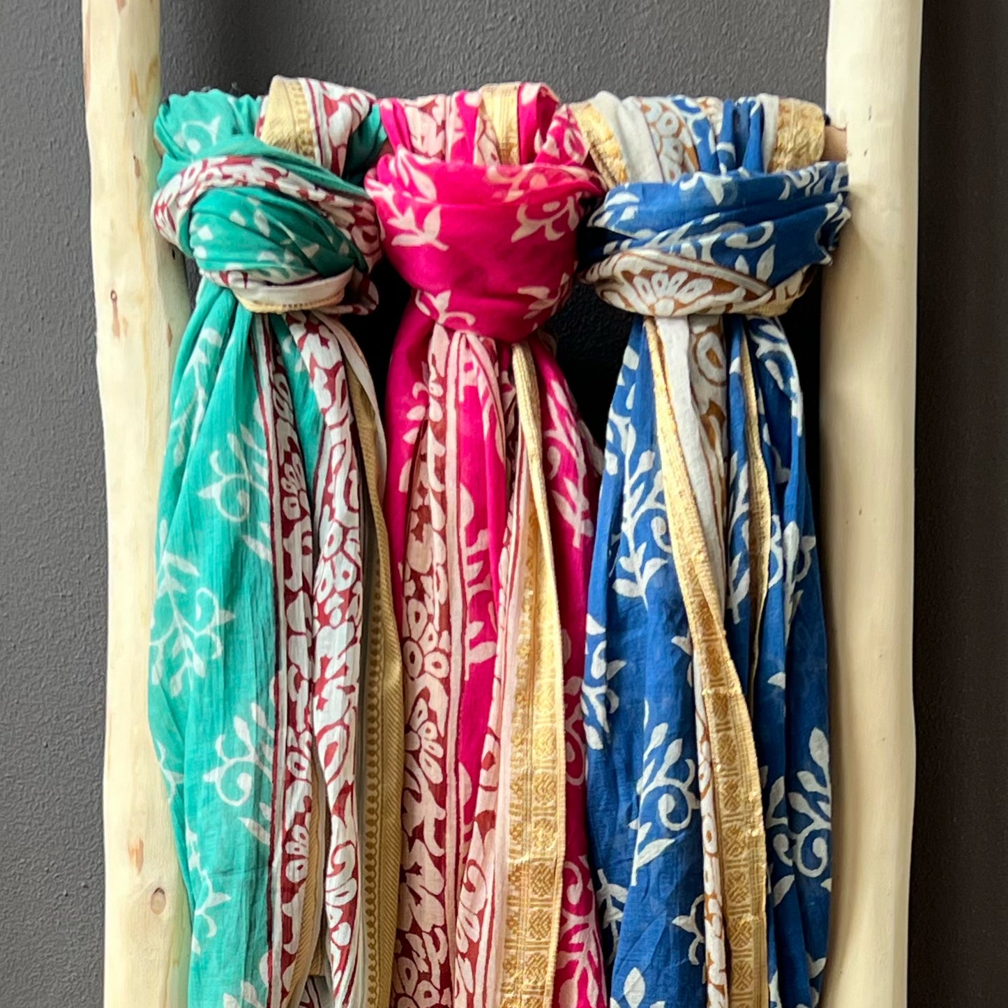 Pinar blauw