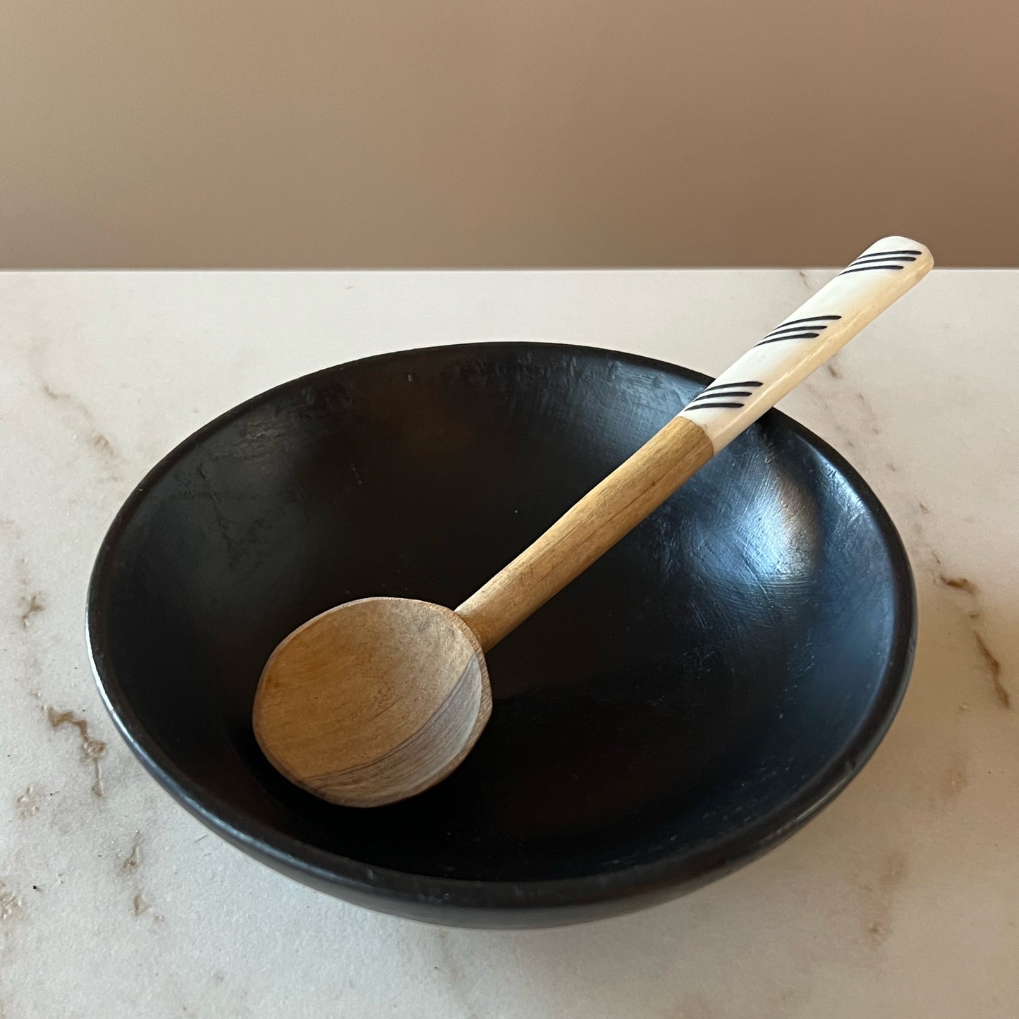 Kom zwart & streep lepel