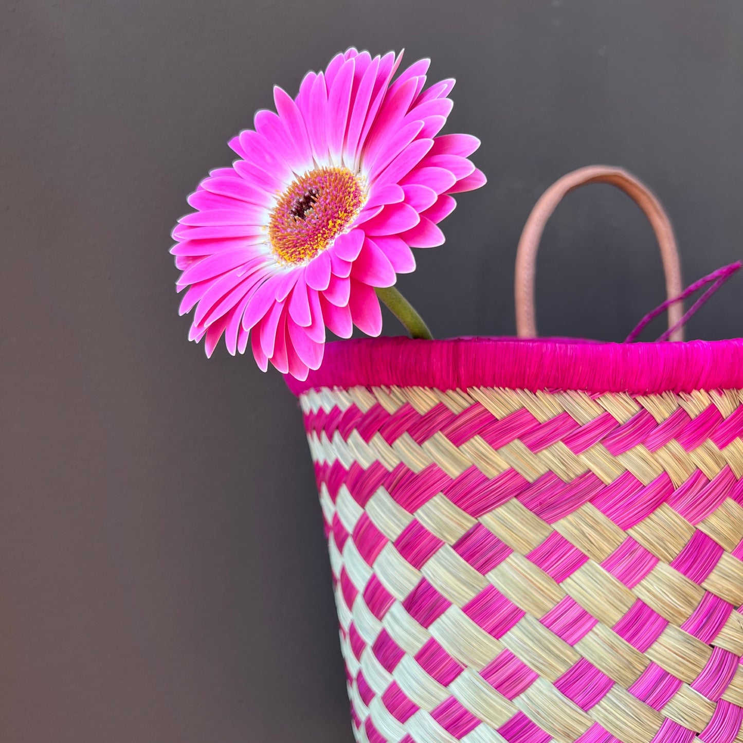 Mand Madagascar roze 1