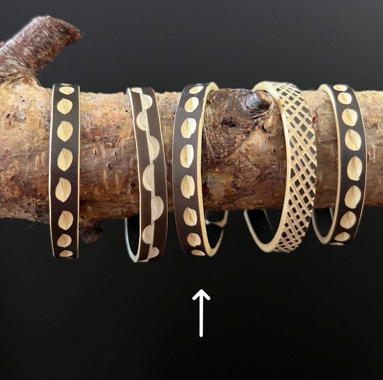 Himba armband donkerbruin nummer 3
