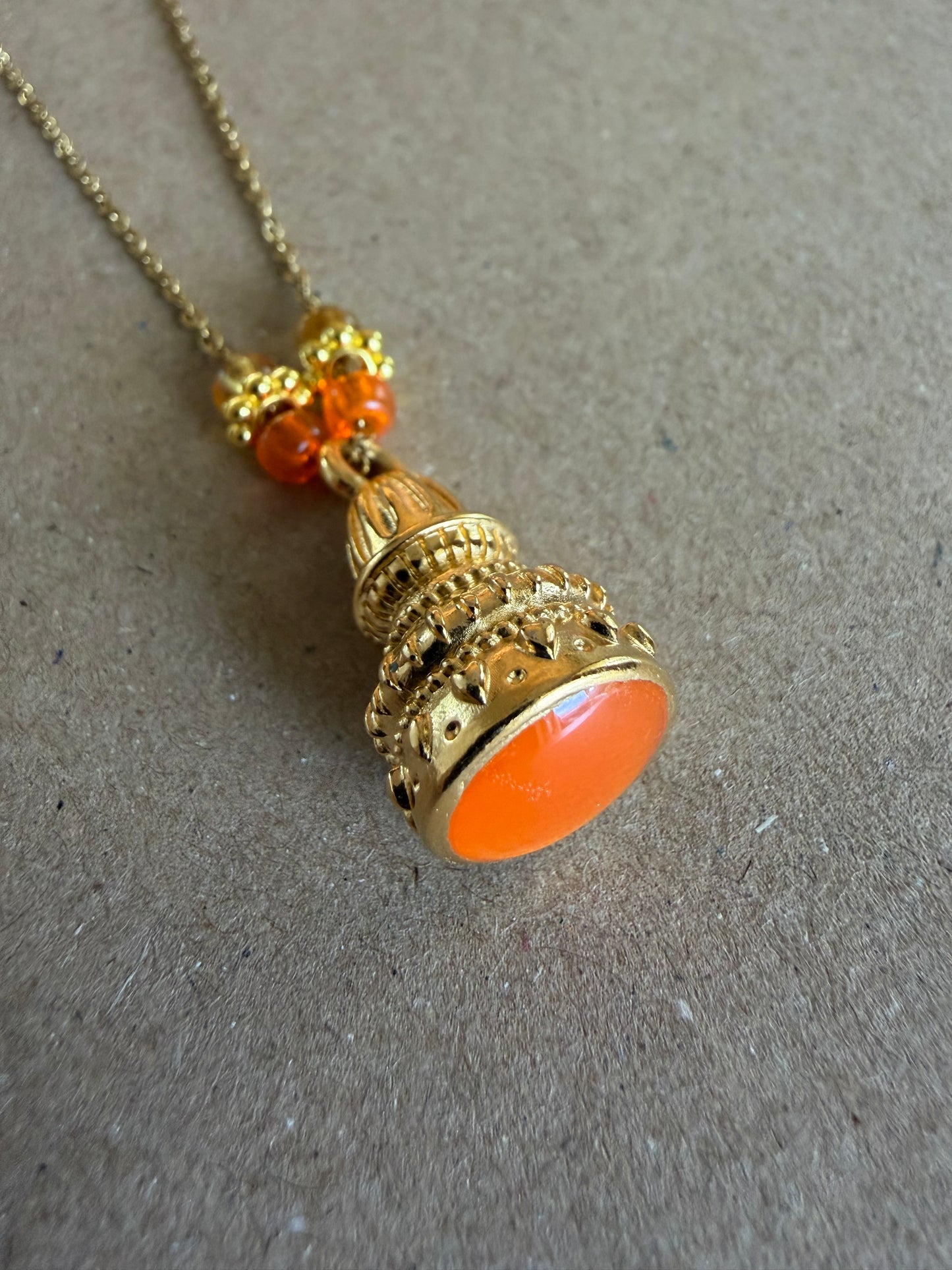 Nelligala ketting oranje